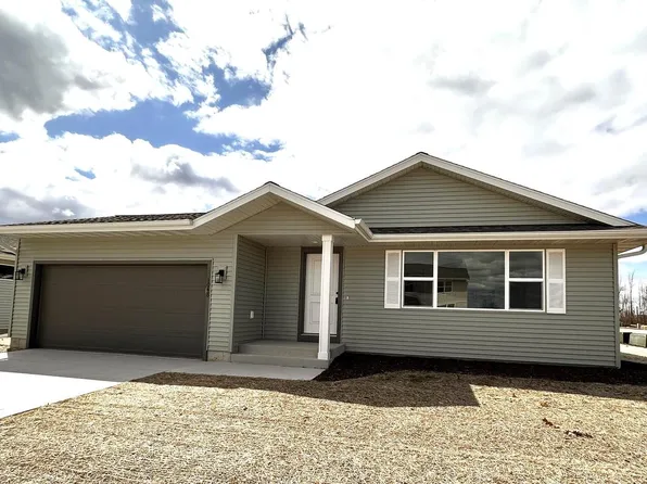 1048 McNish COURT, Sheboygan Falls, WI 53085