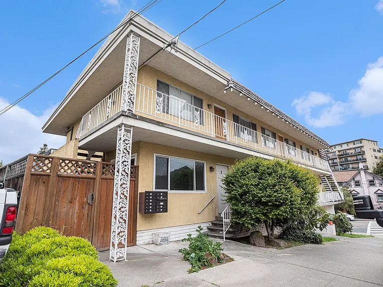 370 Santa Clara Ave #1 — Photo 5