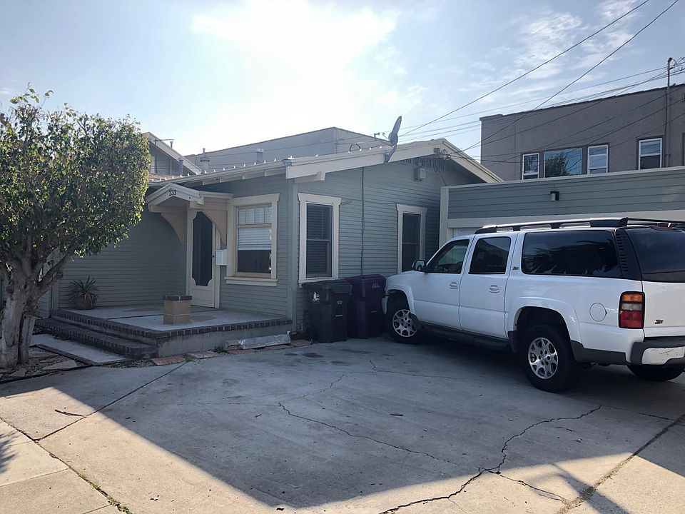 1st image of 233 Molino Ave