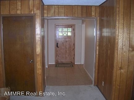 2nd image of 2930 Kentucky St NE