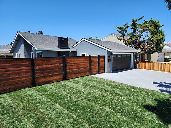 2nd image of 1761 Loch Ness Way