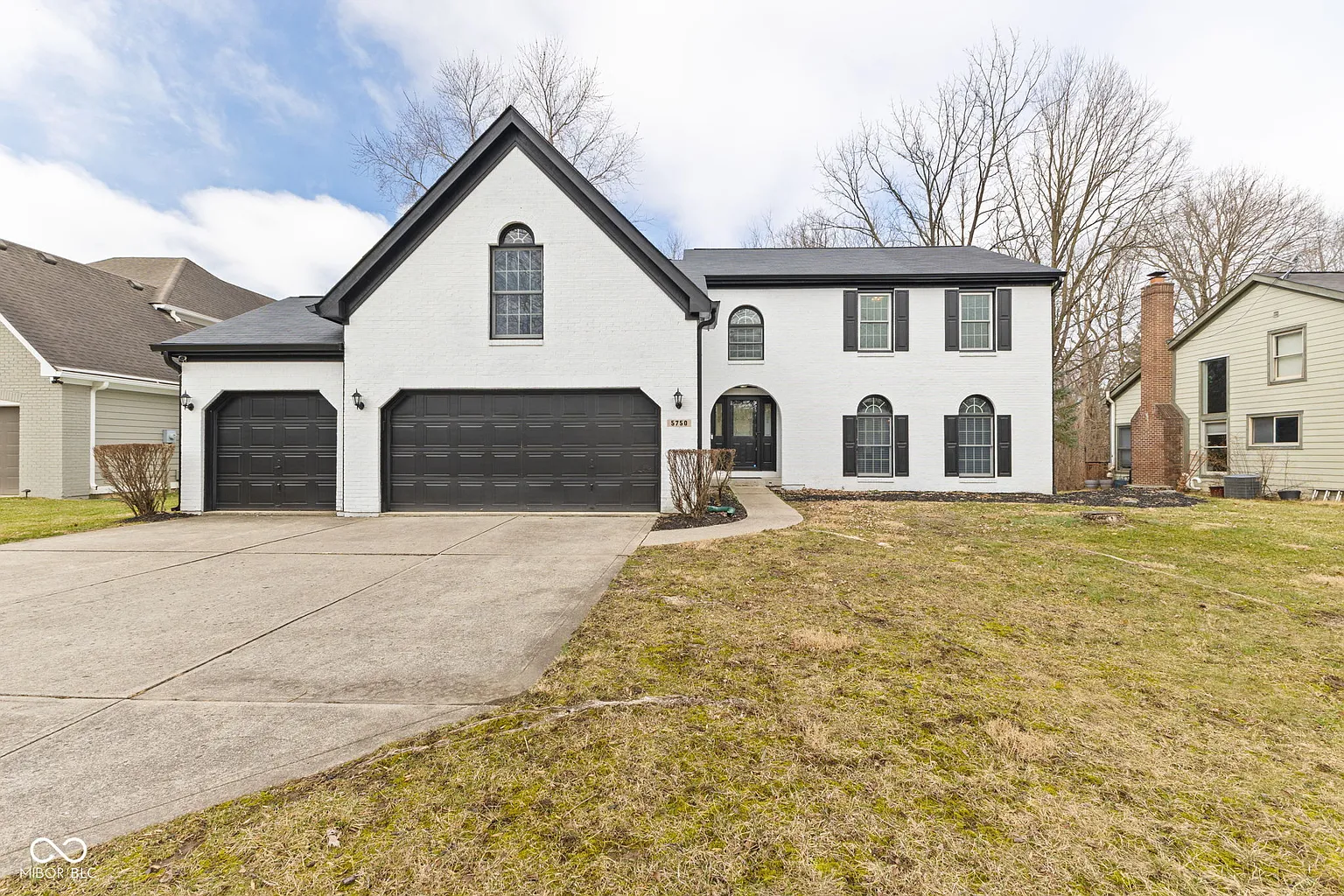 5750 Rolling Pines Ct photo 1