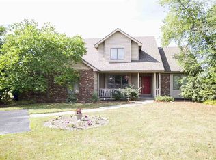 11306 Grabill Rd, Leo, IN 46765