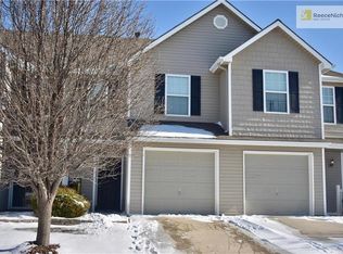 9347 N Main St, Kansas City, MO 64155