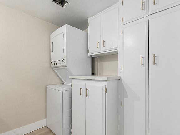 4th image of 8838 N 8th St Unit 102