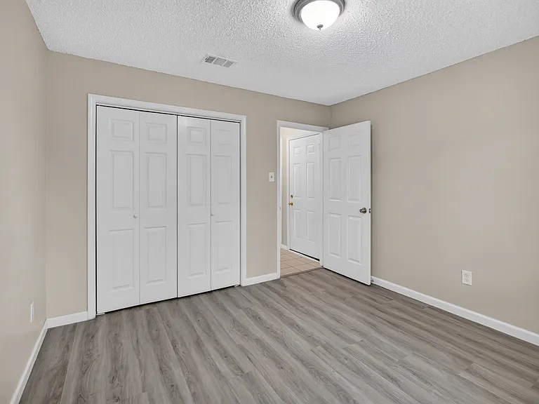 1128 Pleasant Valley Ln #1128 — Photo 19