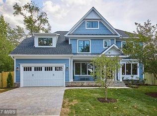 6471 33rd St, Falls Church, VA 22043