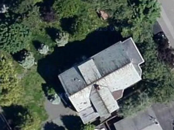 2 Ethel Ave, Peabody, MA 01960