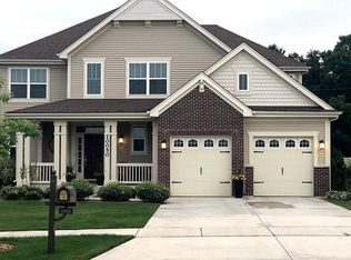 10050 Mathews St, Crown Point, IN 46307