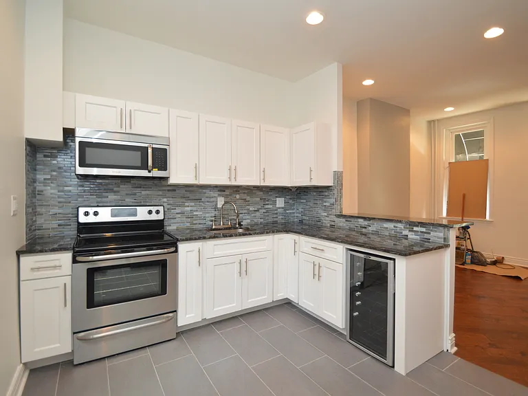 2661 E Norris St — Photo 8