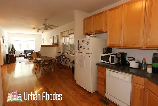 1033 N Mozart St #1 — Photo 6
