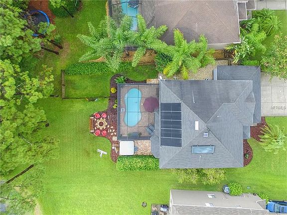3rd image of 13133 Royal George Ave