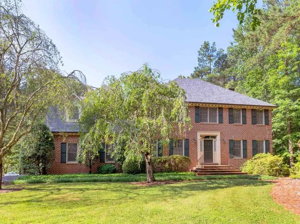 2410 Harmony Dr, Charlottesville, VA 22901