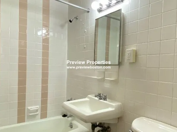 (undisclosed Address), Jamaica Plain, MA 02130