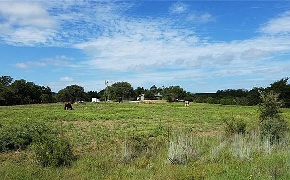 3rd image of 5734 County Road 172