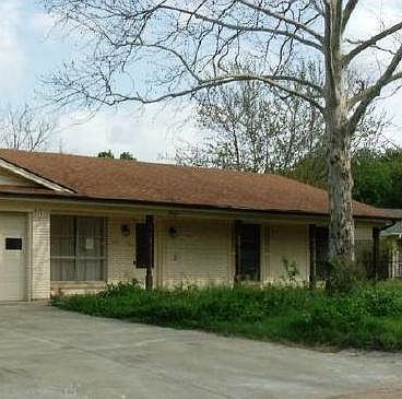 2nd image of 2809 Michael Ln