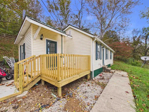 1173 County Road 104, Chesapeake, OH 45619