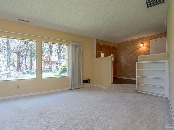 3rd image of 20411 Ahha Ln SE