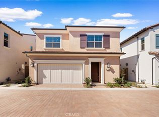 114 Glydon, Irvine, CA 92618