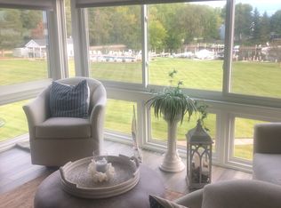 391 Captains Ct, Winneconne, WI 54986