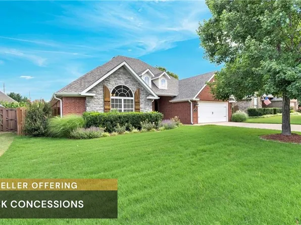 8176 Anna Maria Ave, Springdale, AR 72762
