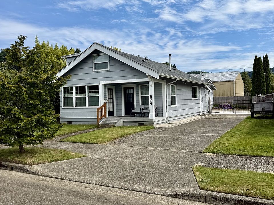 1st image of 974 Fir Ave
