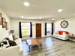 4215 NE Carrol Ct, Jensen Beach, FL 34957