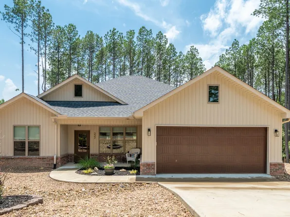 333 Maderas Dr, Hot Springs Village, AR 71909