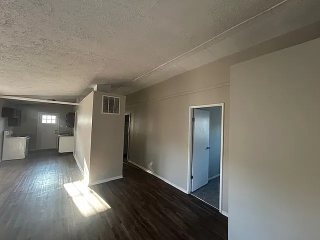 4328 Arcadia St — Photo 9