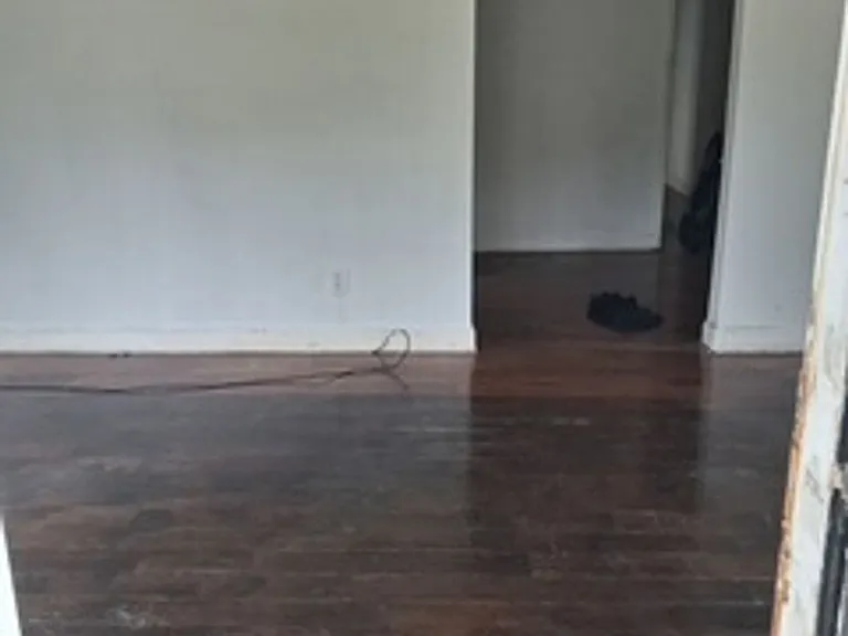 166 Eastview Dr — Photo 5
