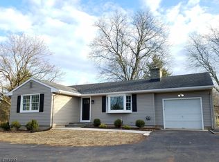 516 Garretson Rd, Bridgewater, NJ 08807