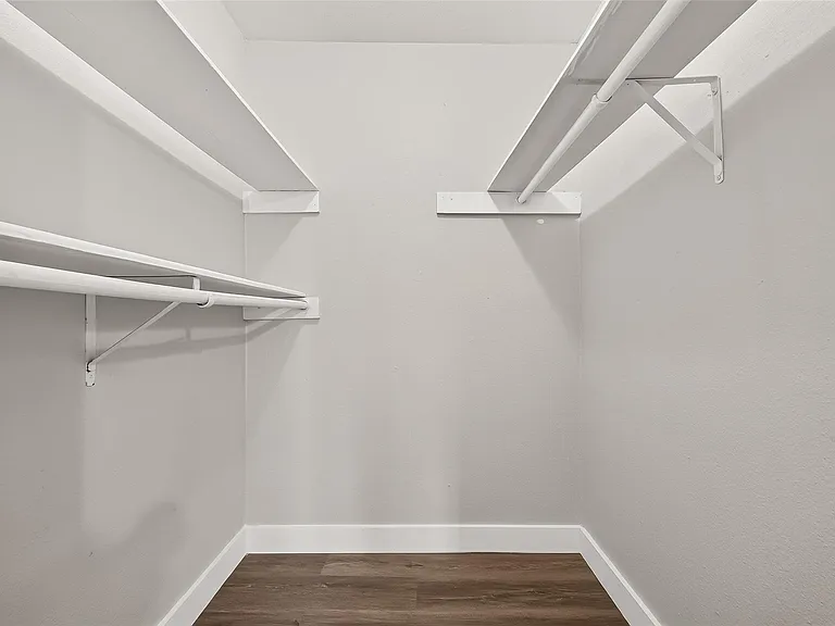 11202 Bandlon Dr — Photo 20