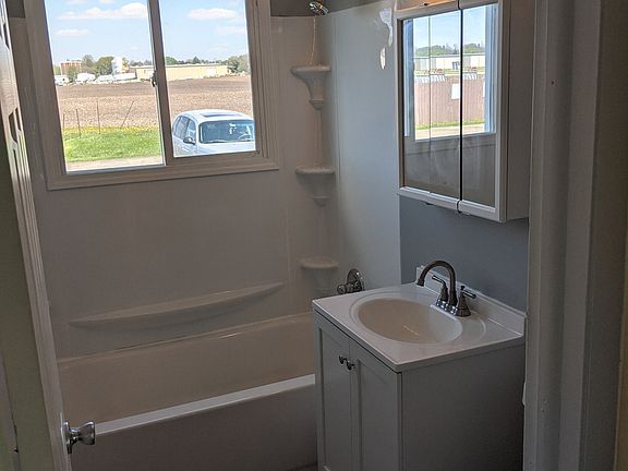 2nd image of 205 Sandra Ave APT M1