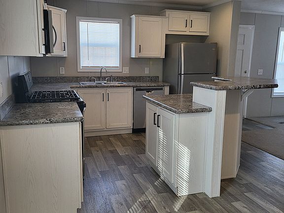 4th image of 4502 Knollwood Dr #73