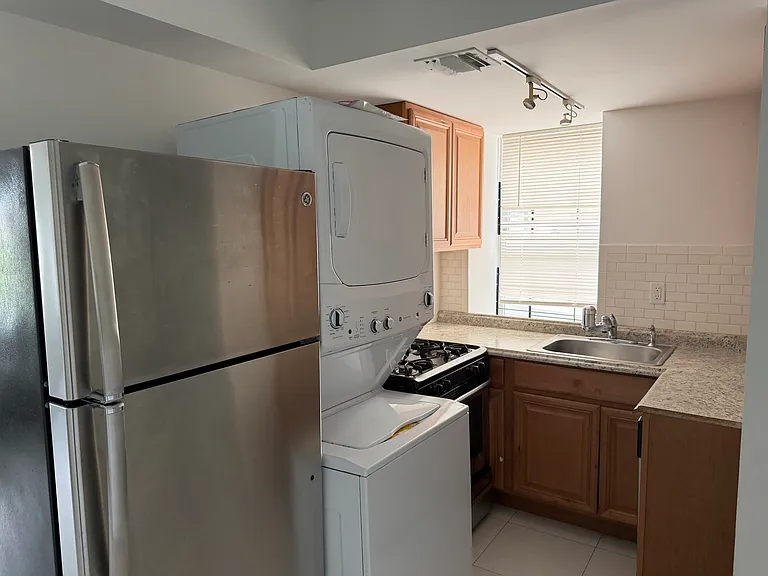 9007 Riverside Pl #2 — Photo 9