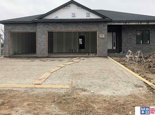 935 Hackberry St, Bennet, NE 68317