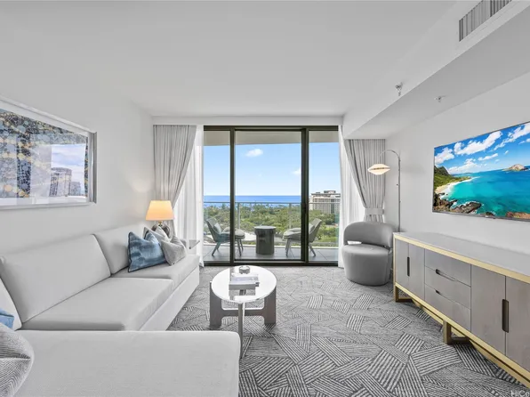 383 Kalaimoku St #E1707, Honolulu, HI 96815