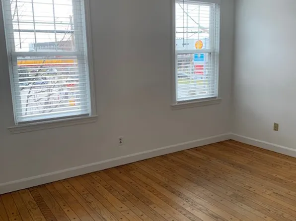 166 Wickenden St #2, Providence, RI 02906