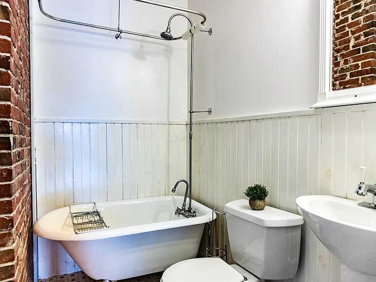 1363 Congress St #1 — Photo 18