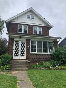 57 Falls St, Logan, OH, 43138