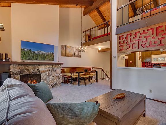 3rd image of 2755 N Lake Blvd #36