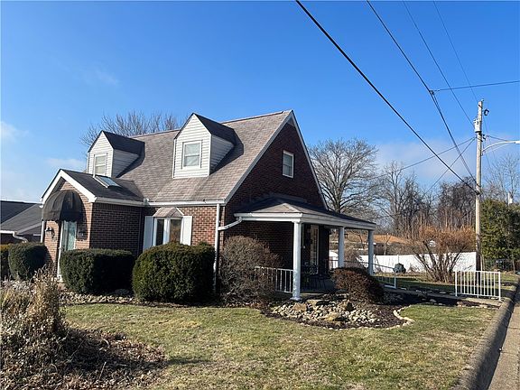 2nd image of 595 Maple Ave