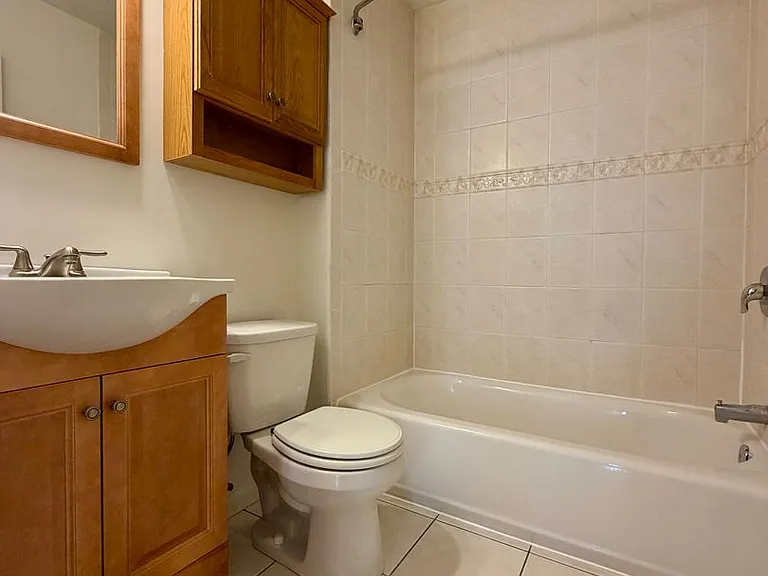 709 Bellefonte St — Photo 5
