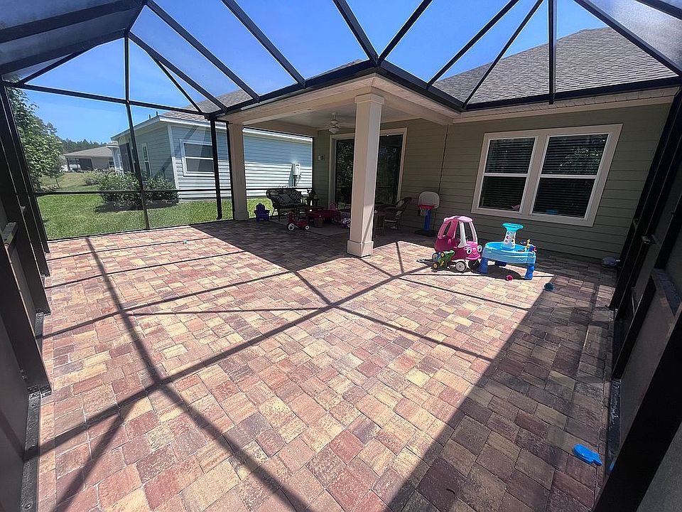 1st image of 281 Broomsedge Cir