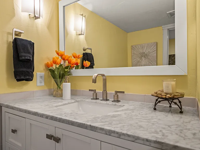 Lower Level | Bathroom #4