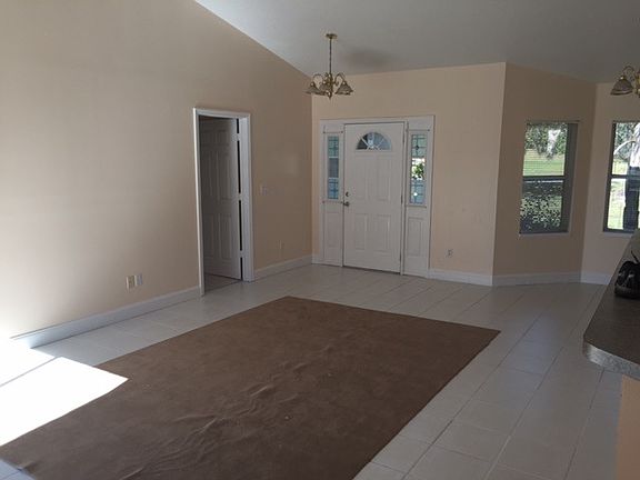 5th image of 40233 Orange Cir