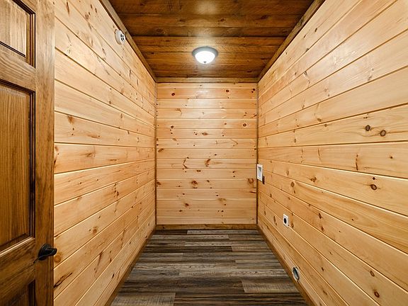 35th image of this home