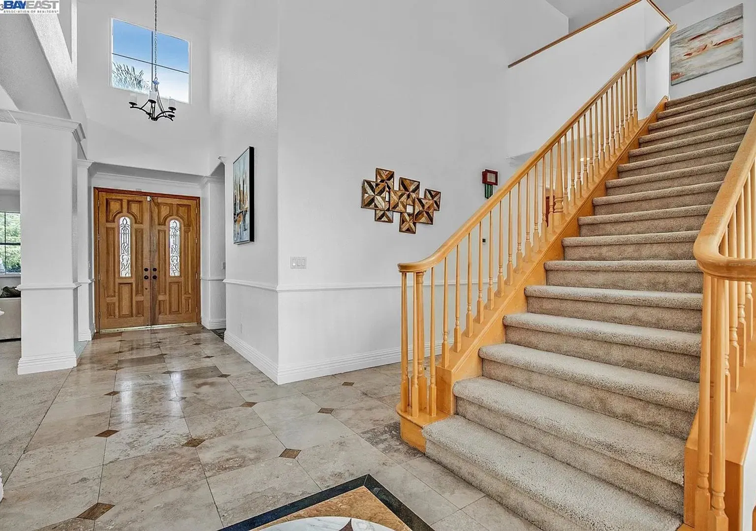 Spacious 5BR House in Antioch — Photo 3