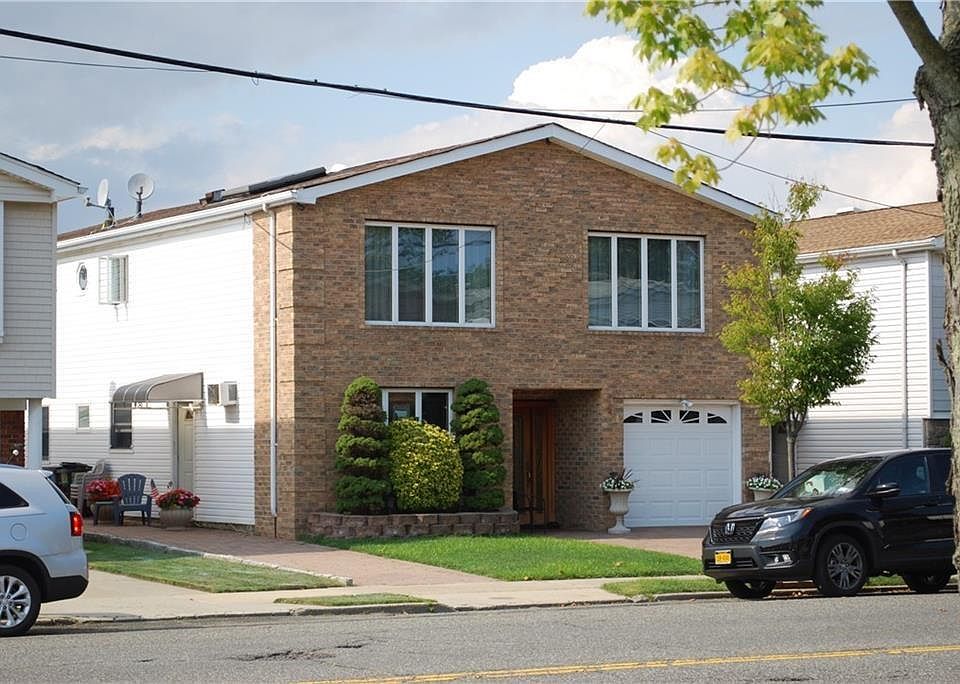 1st image of 228 Kelly Blvd