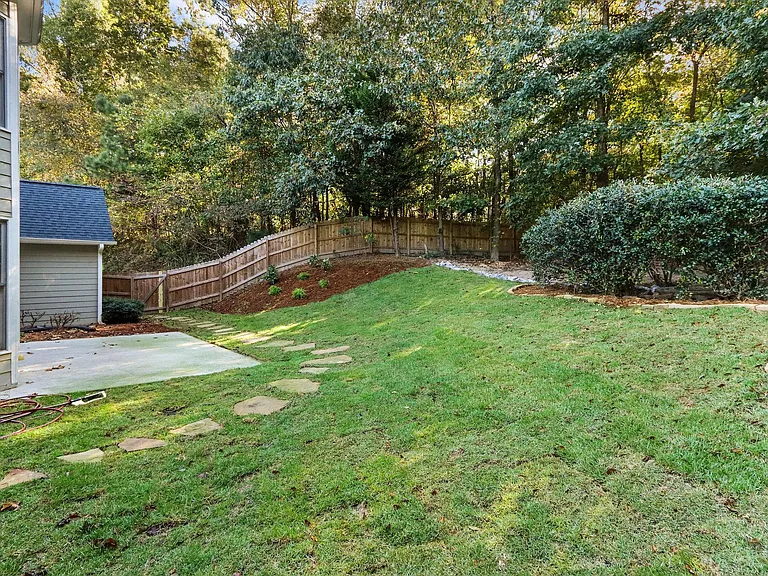 5723 Vinings Retreat Way SW — Photo 31